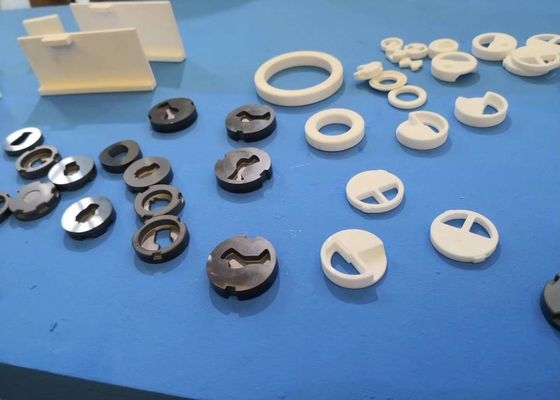 Ceramika z białego tlenku glinu o wysokiej gęstości i twardości 9 w skali Mohsa, 3,8-3,9 G/Cm3