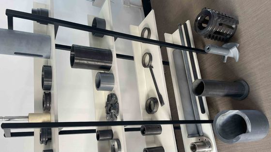 3.2 G/Cm3 Gęstość SI3N4 Ceramic Ball Wysoka wytrzymałość na ściskanie 3800 MPa Do ciężkich urządzeń przemysłowych