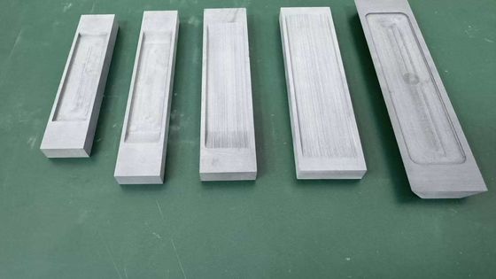 Zamówiona prostokątna ceramiczna łódź do brązowania i laserowej powłoki antyfałszowania logo