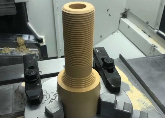 20 KV/mm Napięcie awaryjne Oksydu aluminium Ceramika o nominalnej stałej dielektrycznej 9,6