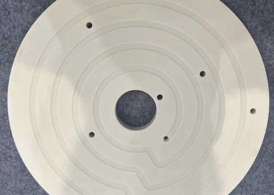 Gładka powierzchnia Grubość Substrat ceramiczny z stałą dielektryczną 8-9 10x10 mm